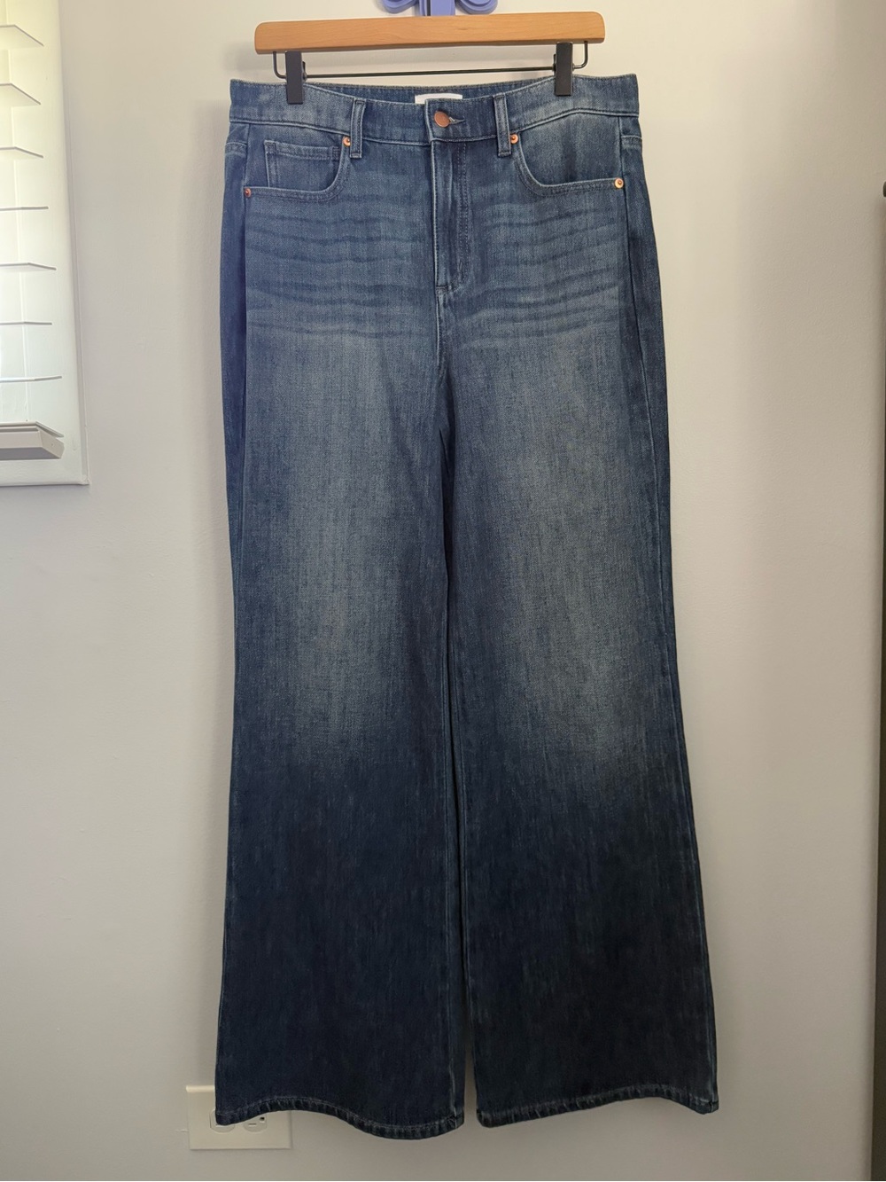 Evereve 31 Wide Leg Trouser Jeans Dark Wash Medium Relaxed